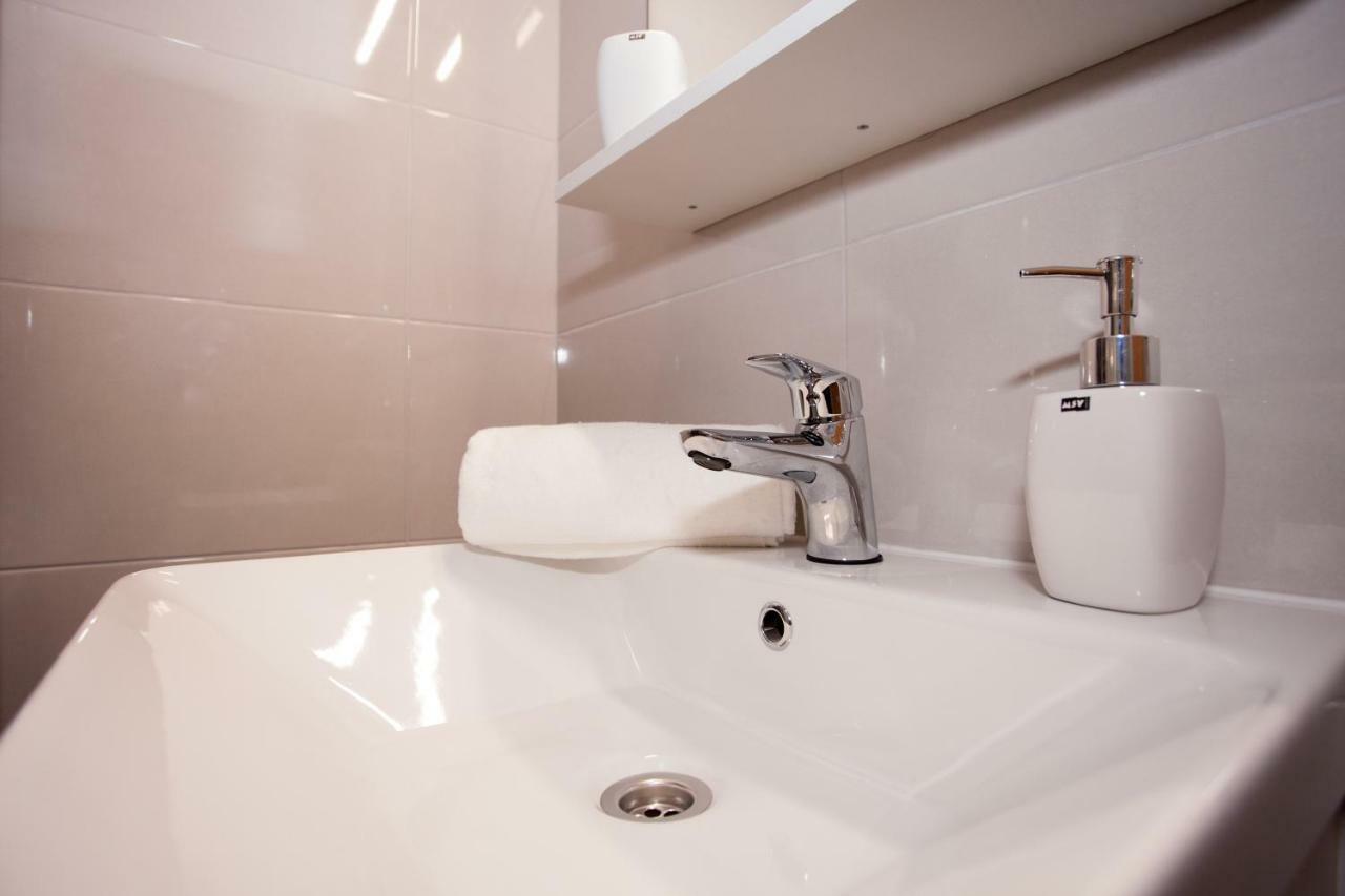 Apartments Mia Baška Voda Szoba fotó