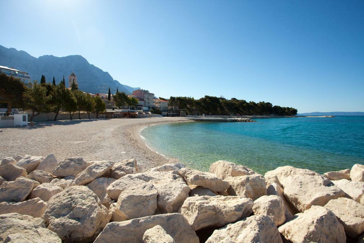 Apartments Mia Baška Voda Kültér fotó