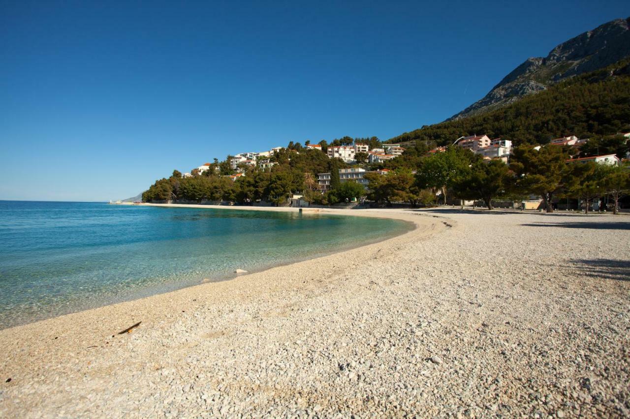 Apartments Mia Baška Voda Kültér fotó